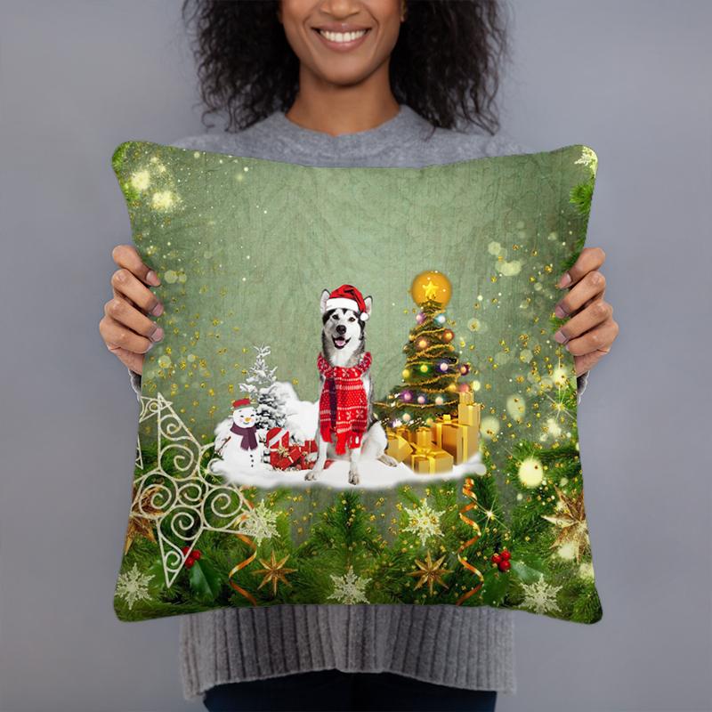 Alaskan Malamute Merry Christmas Pillow Case