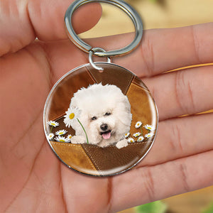 Bichon Frise Mountain Holding Daisy-Round Resin Epoxy Metal Keychain