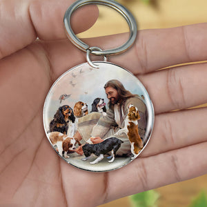 Jesus Surrounded By Cavalier King Charles Spaniels-Round Resin Epoxy Metal Keychain